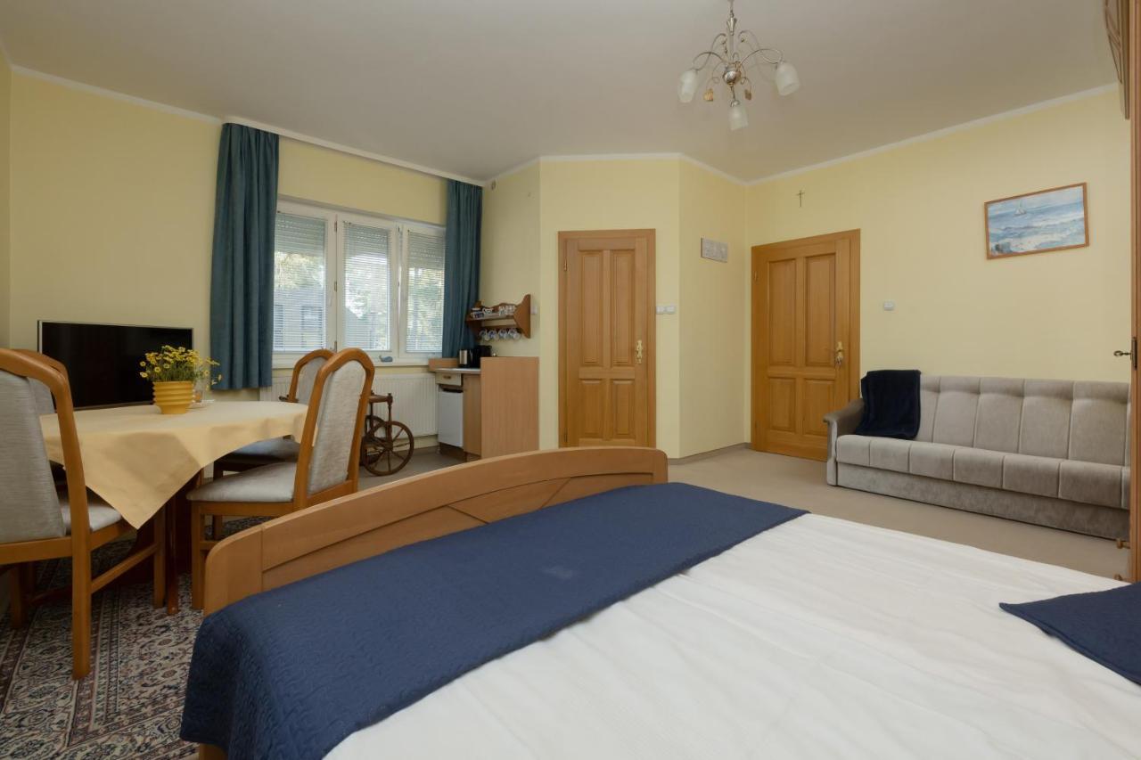 Apartmán Pod Lwem Pobierowo Exteriér fotografie