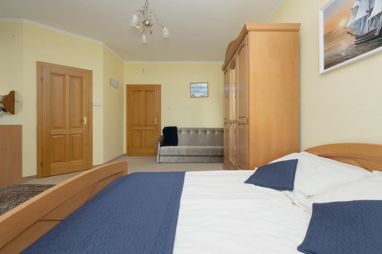 Apartmán Pod Lwem Pobierowo Exteriér fotografie