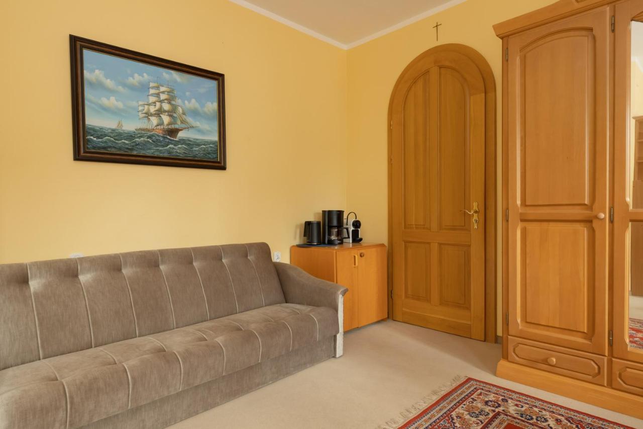Apartmán Pod Lwem Pobierowo Exteriér fotografie