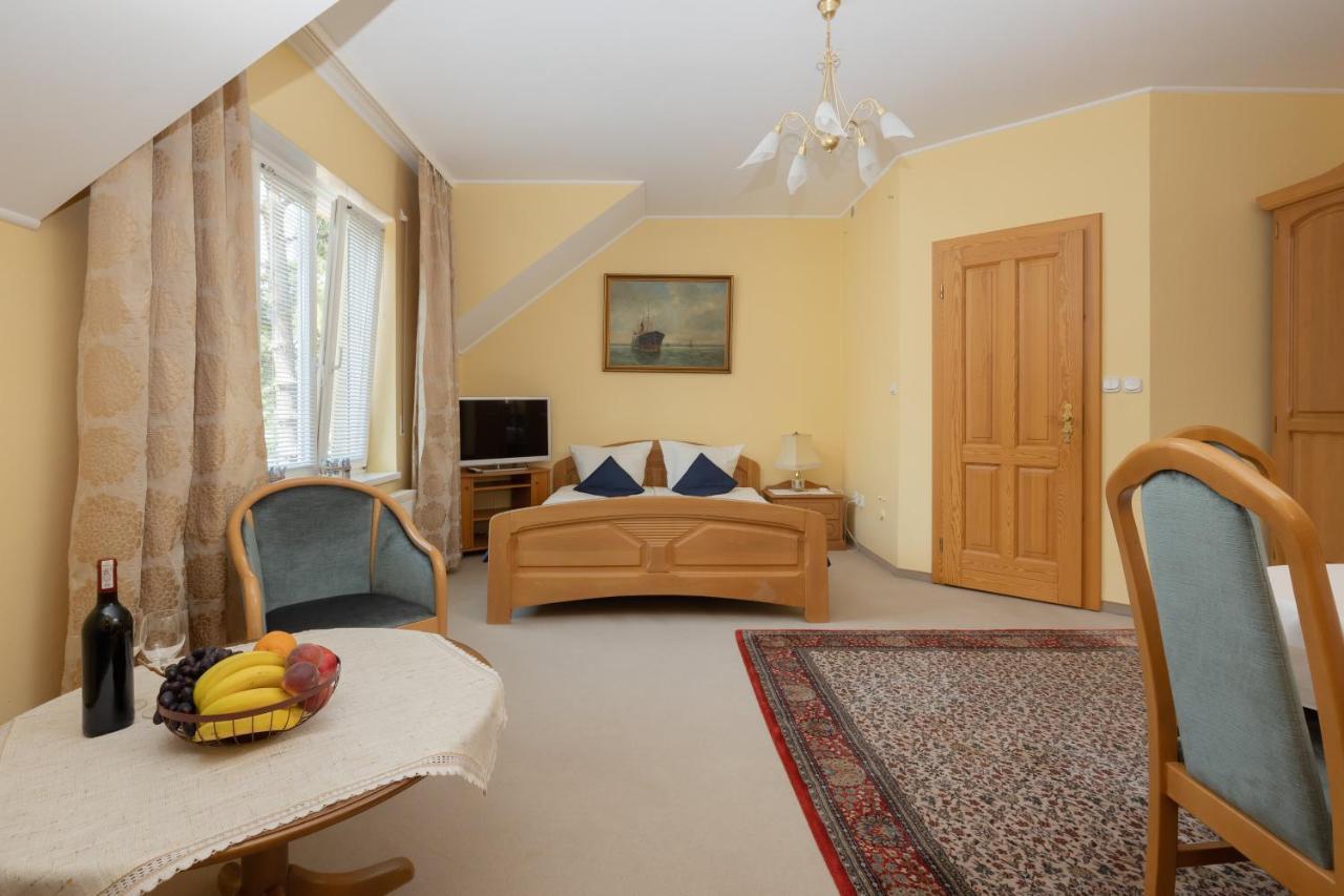 Apartmán Pod Lwem Pobierowo Exteriér fotografie